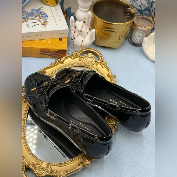 🆕 KURT GEIGER LONDON 🧿 NWOB Eagle Moccasins, Black Patent - Sz EU37 US 7